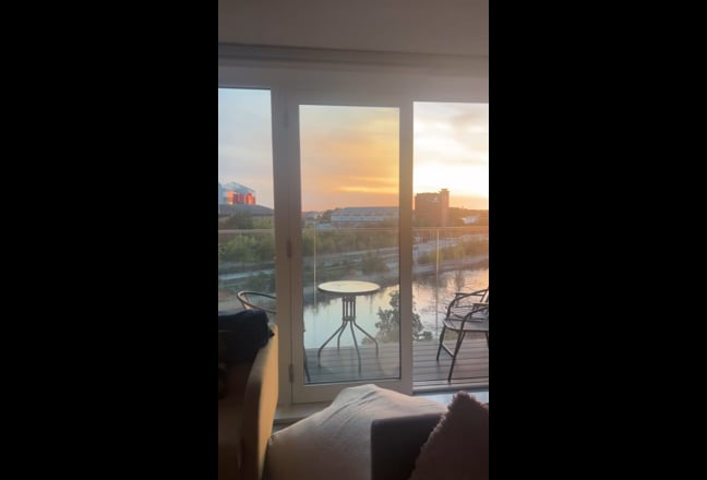 Spacious Room with Balcony Views of Old Trafford Main Photo