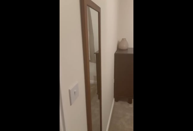 Room to rent in Family home Main Photo