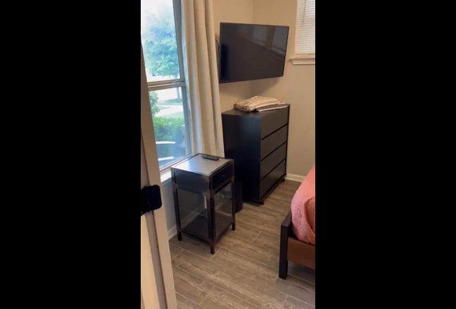 Furnished Room $750 *All Bills Paid* $250 Deposit  Main Photo