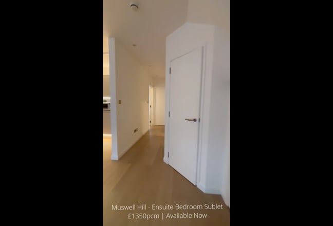 Modern Ensuite in Muswell Hill Available  Main Photo