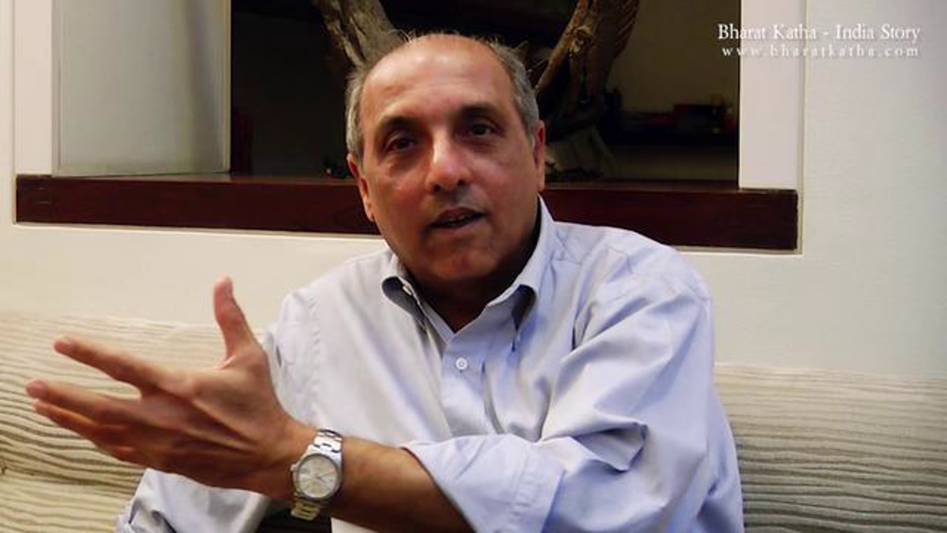 Rumy Shroff on Poverty, Mahatma Gandhi and Public Servants