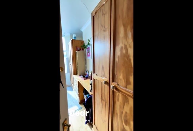 Double + Office in Calm, Friendly House Share Main Photo