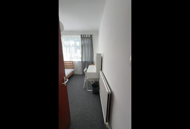 2 rooms available in 10 bed house in Headingley Main Photo