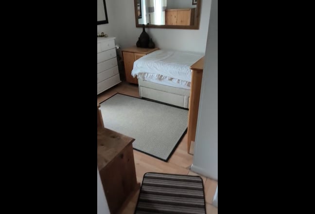 Furnished Double Room Chiselhurst  Main Photo