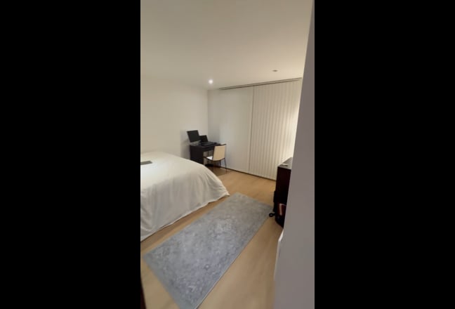 Amazing Master Bedroom with en-suite in Pimlico  Main Photo