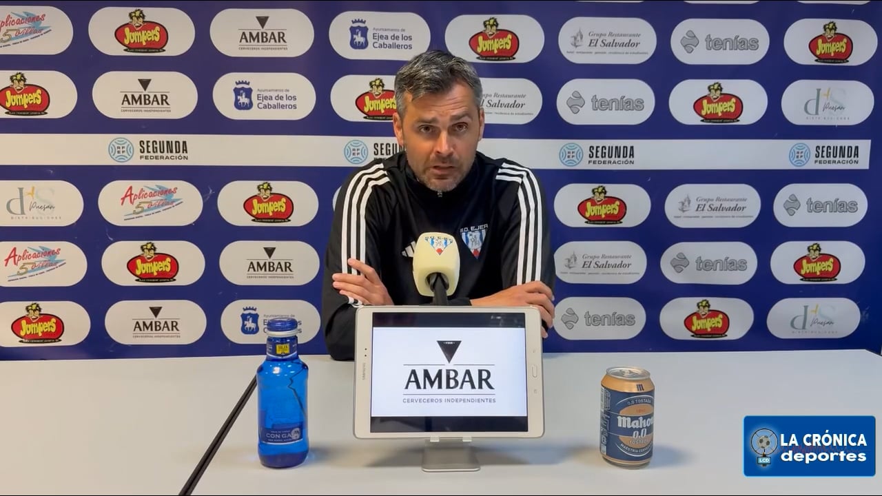 CHECHU DORADO  (Entrenador Ejea) SD Ejea 3-2 Real Unión / Jor. 31 - Segunda Rfef / Gr 2 / Fuente: Facebook SD Ejea