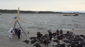 Performance contra el parc eòlic marí de Roses