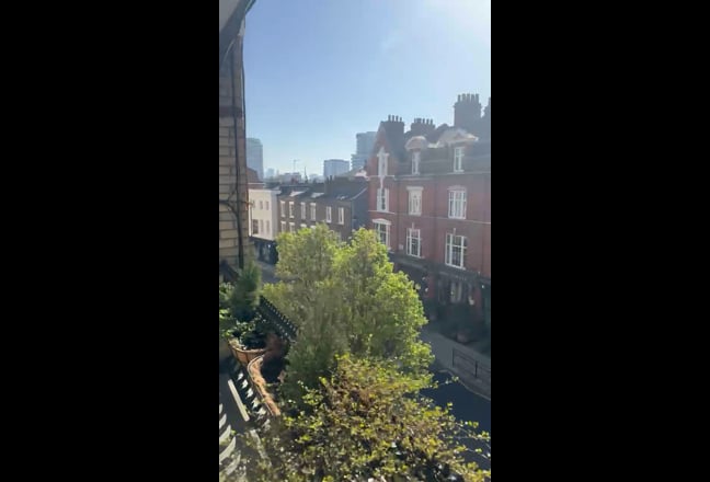 Prestigious Sloane Square Studio Main Photo