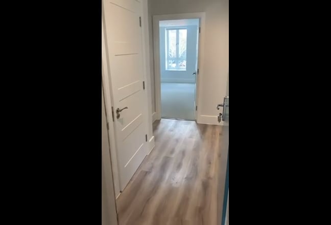 Refurbed 1St Flr 1 Bed Flat on Peckham High Street Main Photo