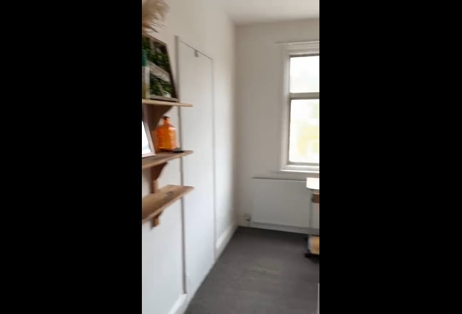  Bright Double room Tottenham Hale  Main Photo