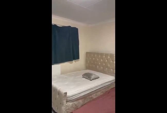 Room available immediately  Main Photo