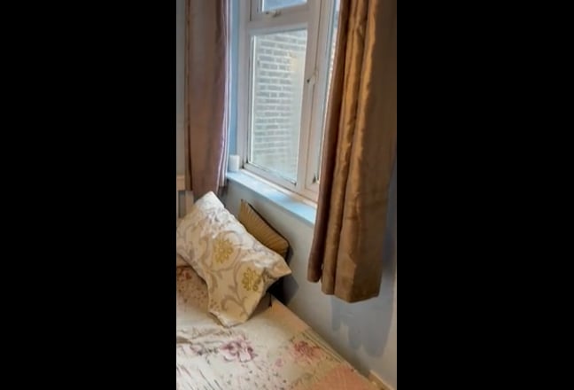 Large Single Room to Rent at Blackhorse Road Main Photo