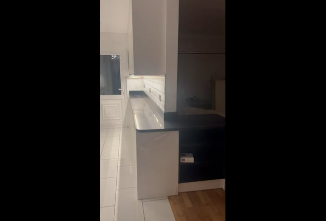 Double Room - Furnished  Main Photo