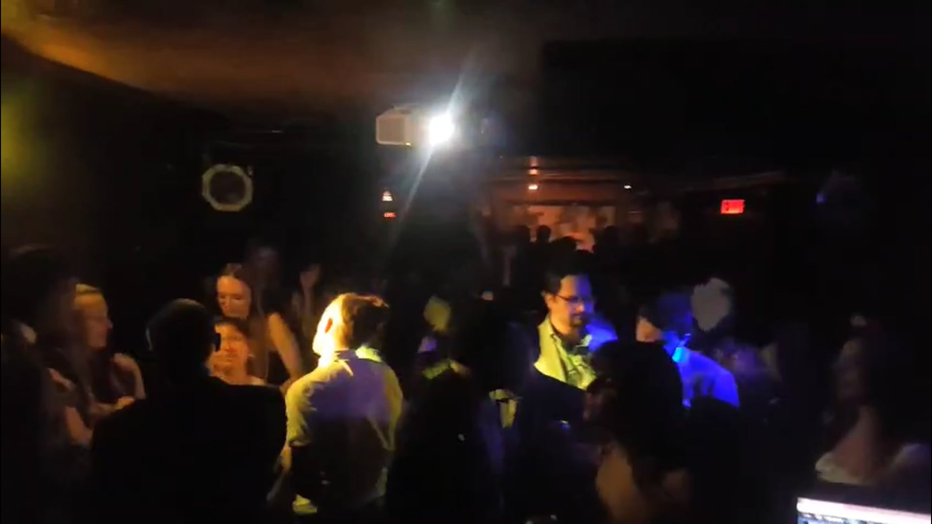 Promotional video thumbnail 3 for “The Sound of ART” - (DJ)