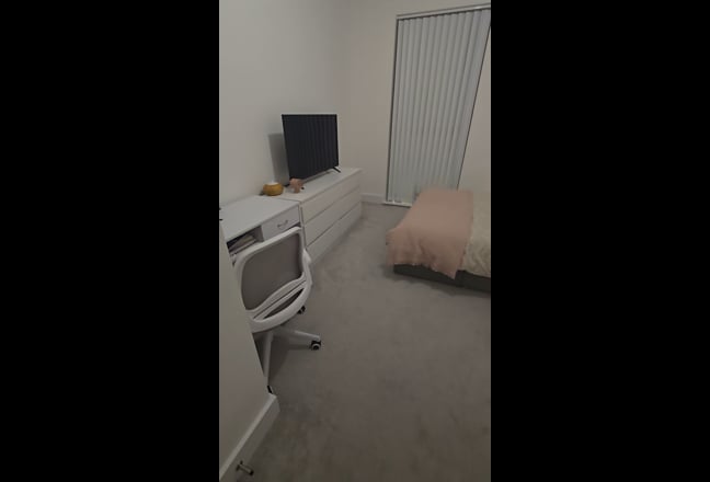 Double room - 2 bed flat-share in Abbey wood  Main Photo