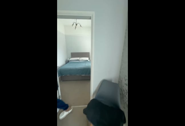 A double bed room Main Photo