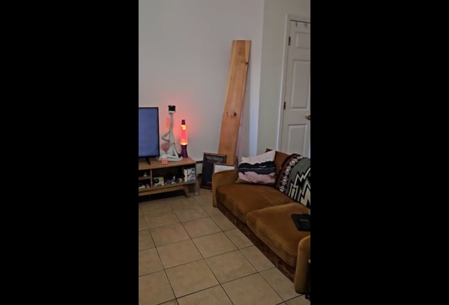 Huge Room(studio-like)+Private Bath-Prime location Main Photo