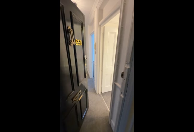 Lovely Doubles 2 Mins Walk to Putney Bridge Tube! Main Photo