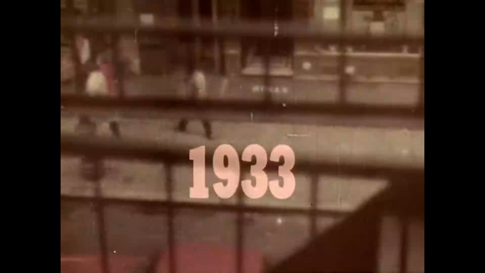 1933