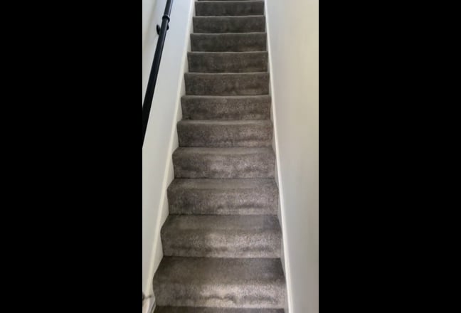 Looking for a housemate Main Photo