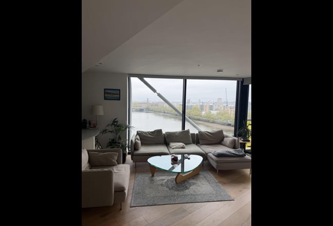 Double Room on the river - 3 month sublet  Main Photo
