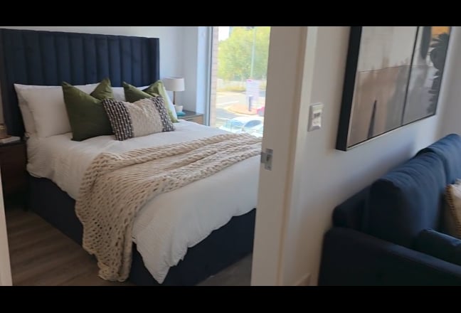 Furnished 1 Bed - Ist Month Rent Free This April Main Photo