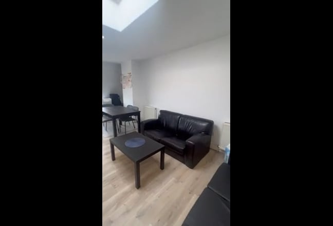 Double room NEAR City Uni/Angel - &pound;254PW Main Photo