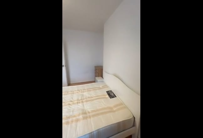 THREE Spacious double room in Vauxhall from &pound;231pw Main Photo