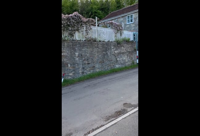 Annex Room - Village Location Main Photo