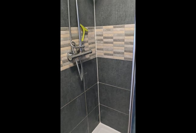 Extra Large Double Rooms- ALL BILLS Included Main Photo