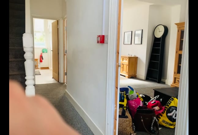 Room for Rent ,3 Room Available  Main Photo