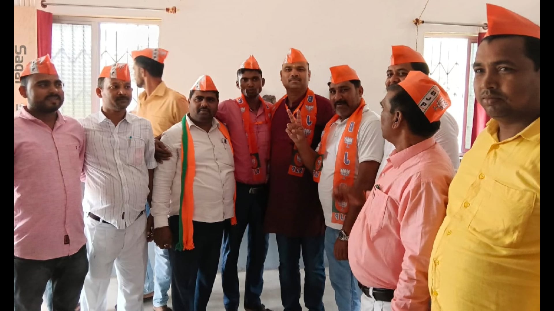 सम्राट चौधरी को मुख्यमंत्री बनने पर सिरदला में जश्न, कार्यकर्ताओं ने दी बधाई