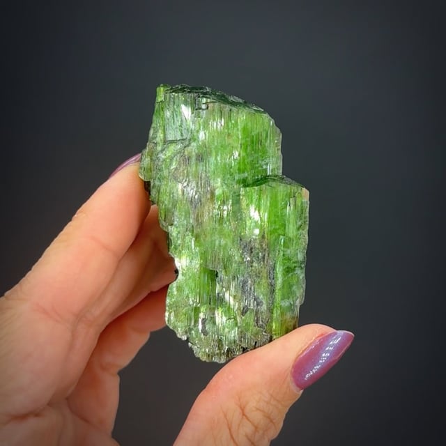 Tremolite on Graphite