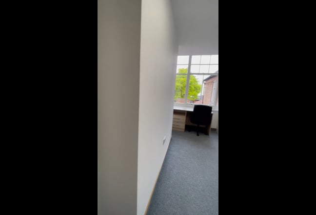  1 Bed flat 2026/2027 near UOL Main Photo