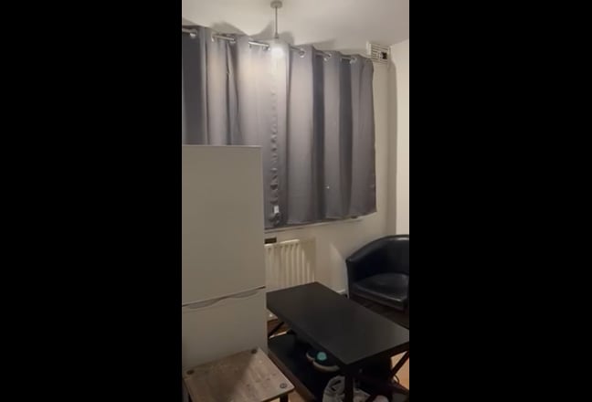 Double Room to Let for &pound;650 Pm  Main Photo