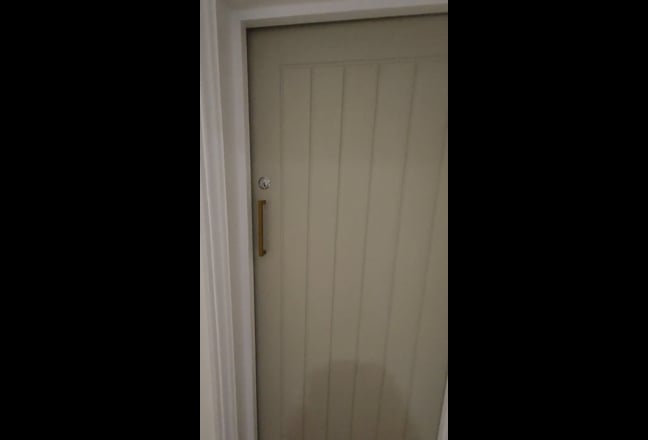 Bright & Stylish All-Inclusive Double Bedrooms Main Photo