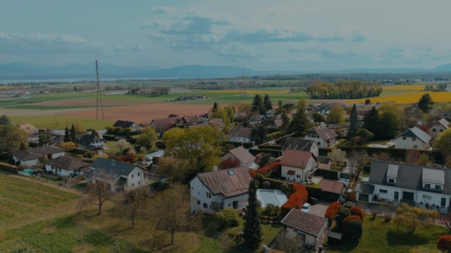 A vendre - Villa de caractère avec piscine à Signy