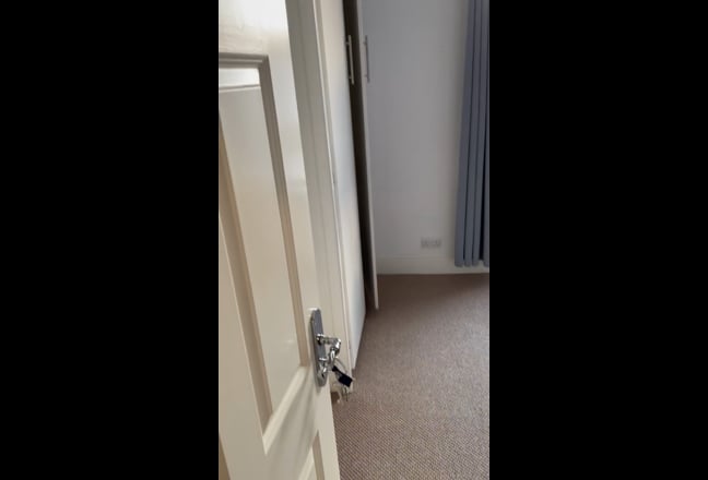 All inclusive room to rent next to NGH  Main Photo