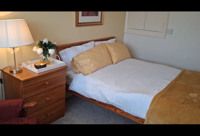 Immaculate professional house Main Photo