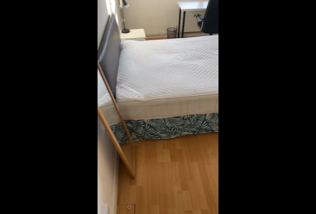 4.6. Bright Double Gym Below Main Photo