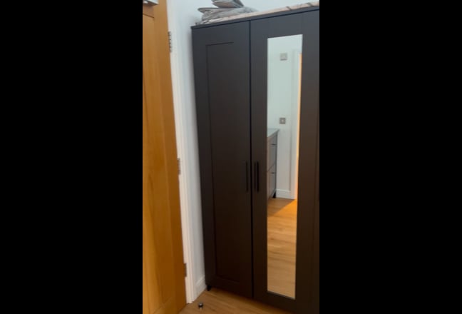  Studio style rms with large kitchenettes -APR/MAY Main Photo