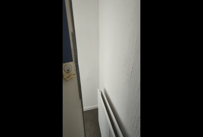 Large Ensuite Double & Single Rooms near Lansdowne Main Photo