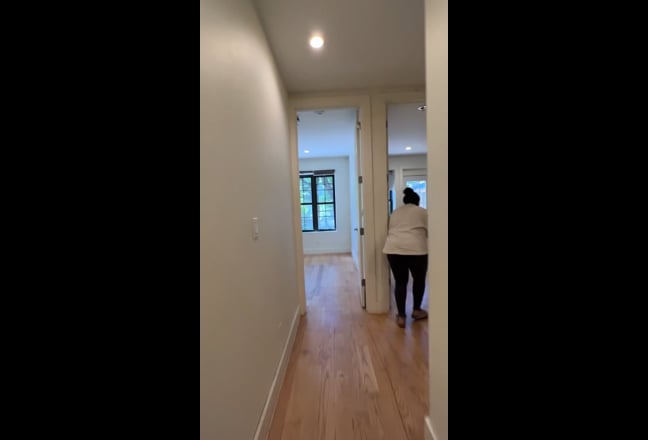 Room in buzzy Bushwick - rare backyard view Main Photo