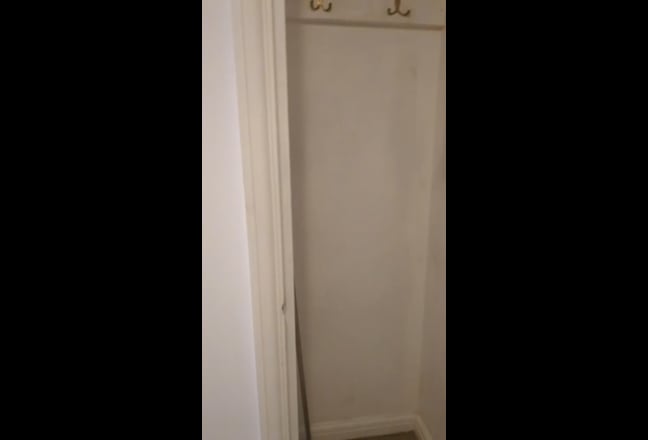 Double Room Available for Rent Main Photo