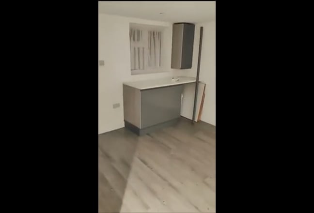 Ensuit room in Kingston (kt5 9pl) Main Photo