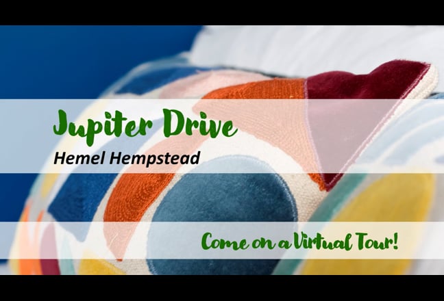 🚶‍♀️‍➡️Walk to Town, Come Home to Comfort 😊 Main Photo