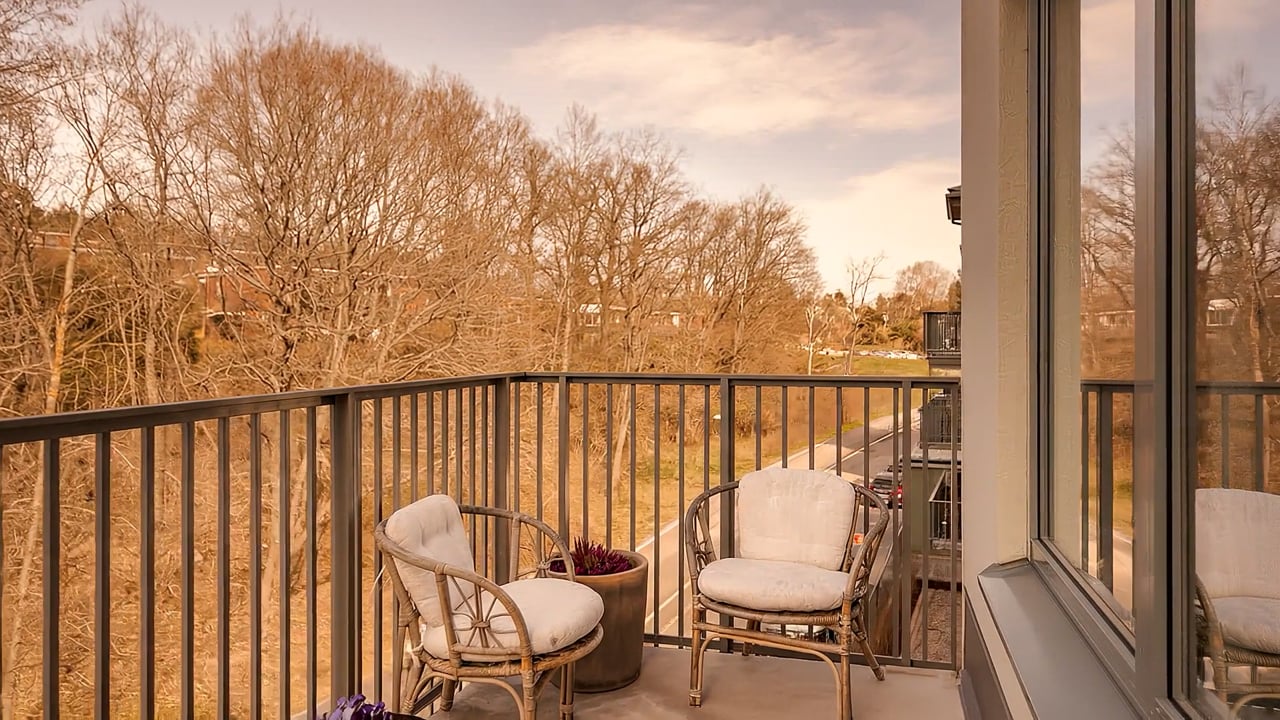 2 rum Lägenhet på Sätragårdsvägen 4B Sätra Stockholms kommun - video