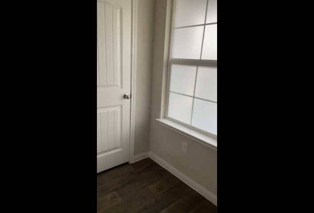 Private Room in a Confortable House Main Photo