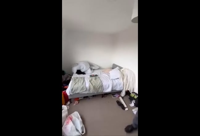 Large Double Room available in new house  Main Photo