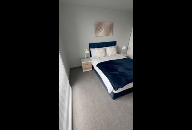 En-suite double room JQ Main Photo